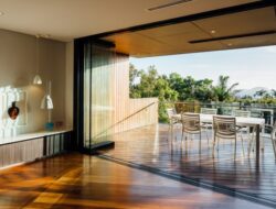 Balutan Sempurna untuk Rumah Minimalis: Balkon Estetik dan Fungsional